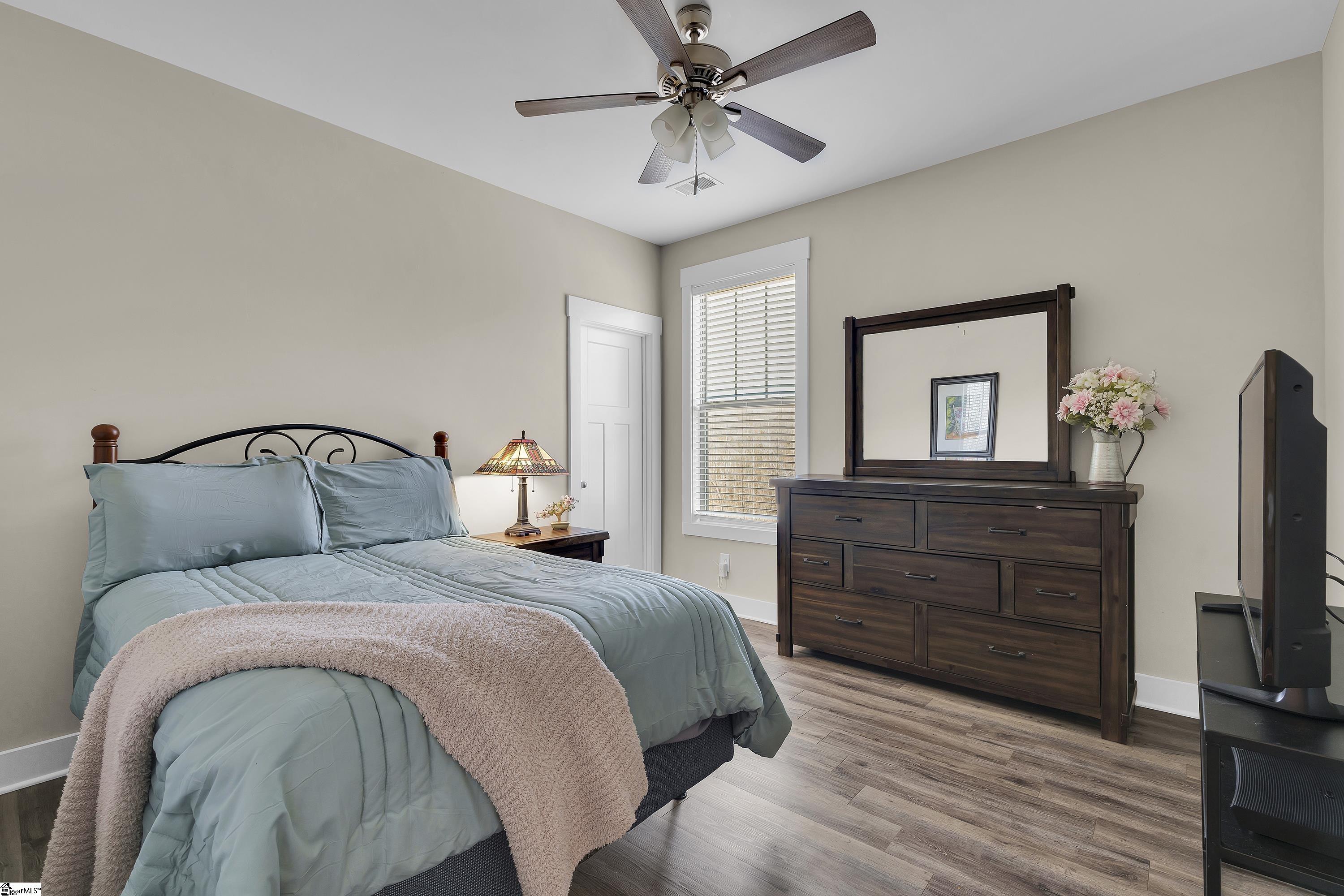 621 Longfellow Way Simpsonville, SC 29681 - Photo 17 of 41