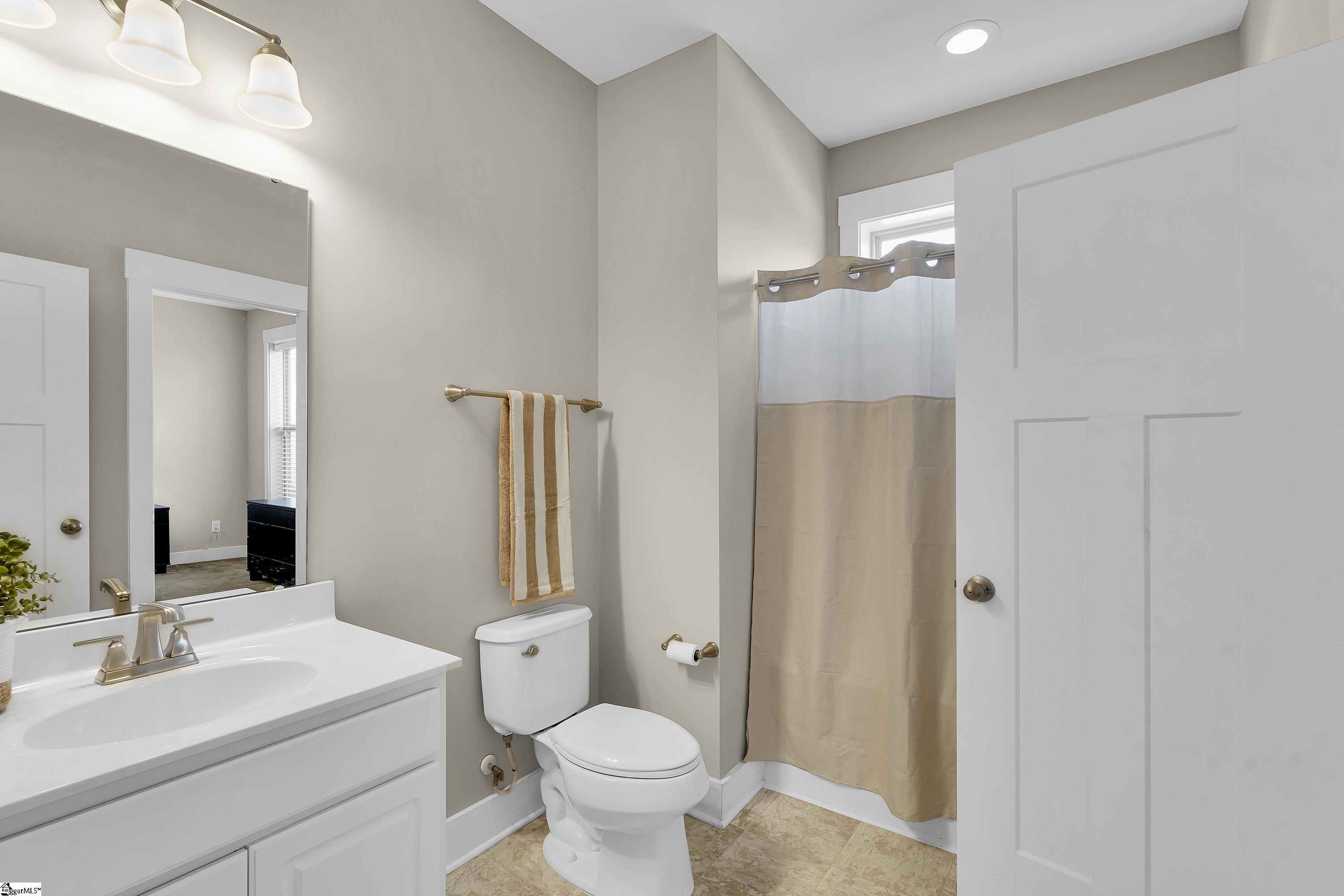 621 Longfellow Way Simpsonville, SC 29681 - Photo 23 of 41