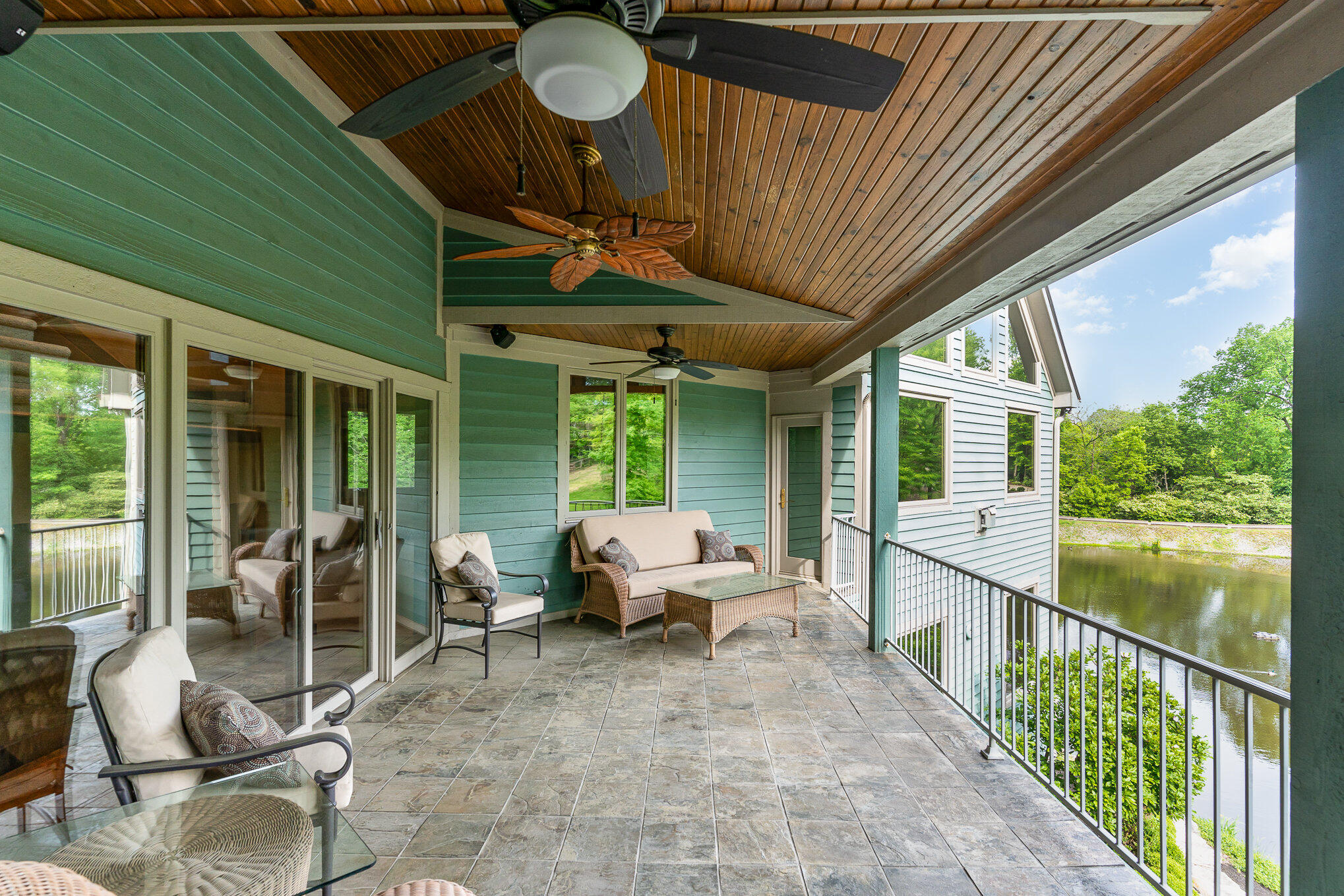 39 Leathers Road Fort Mitchell, KY 41017 - Photo 5 of 49