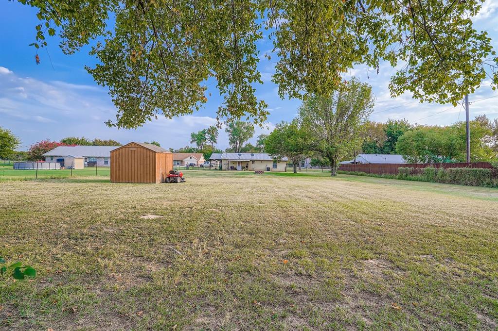 1305 Hutchins Lane Springtown, TX 76082 - Photo 22 of 23 a view of outdoor space and yard