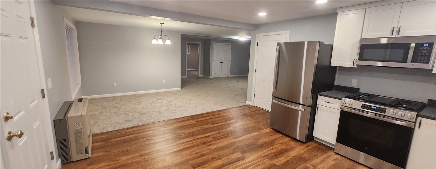 91 Danielson Pike Foster, RI 02825 - Photo 5 of 33