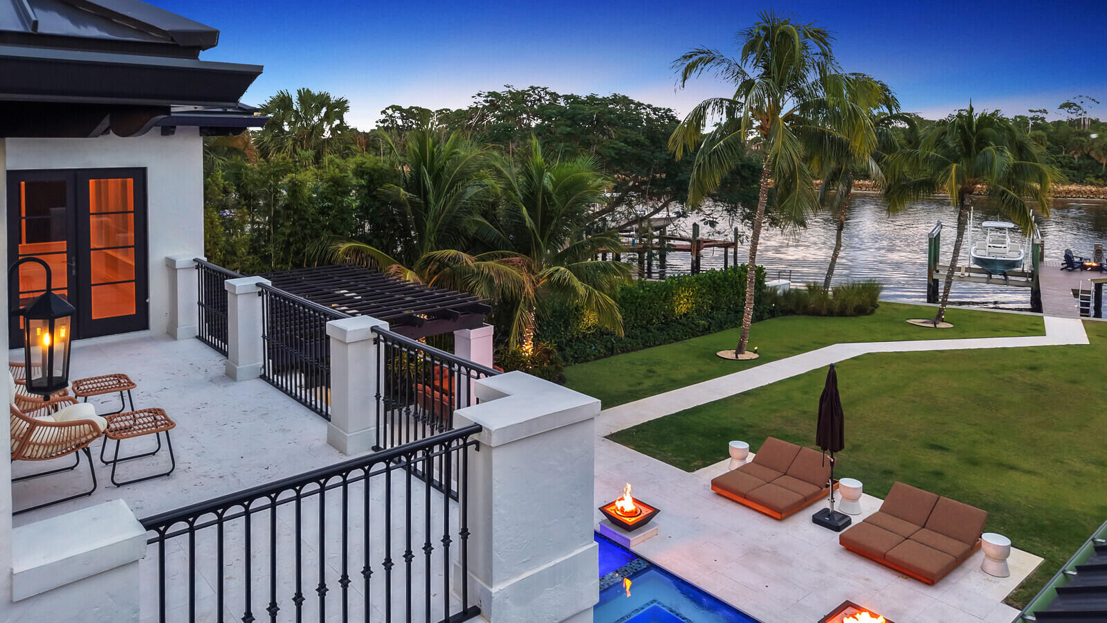 14140 Paradise Point Road Palm Beach Gardens, FL 33410 - Photo 113 of 148 103_Twilight_10_mls