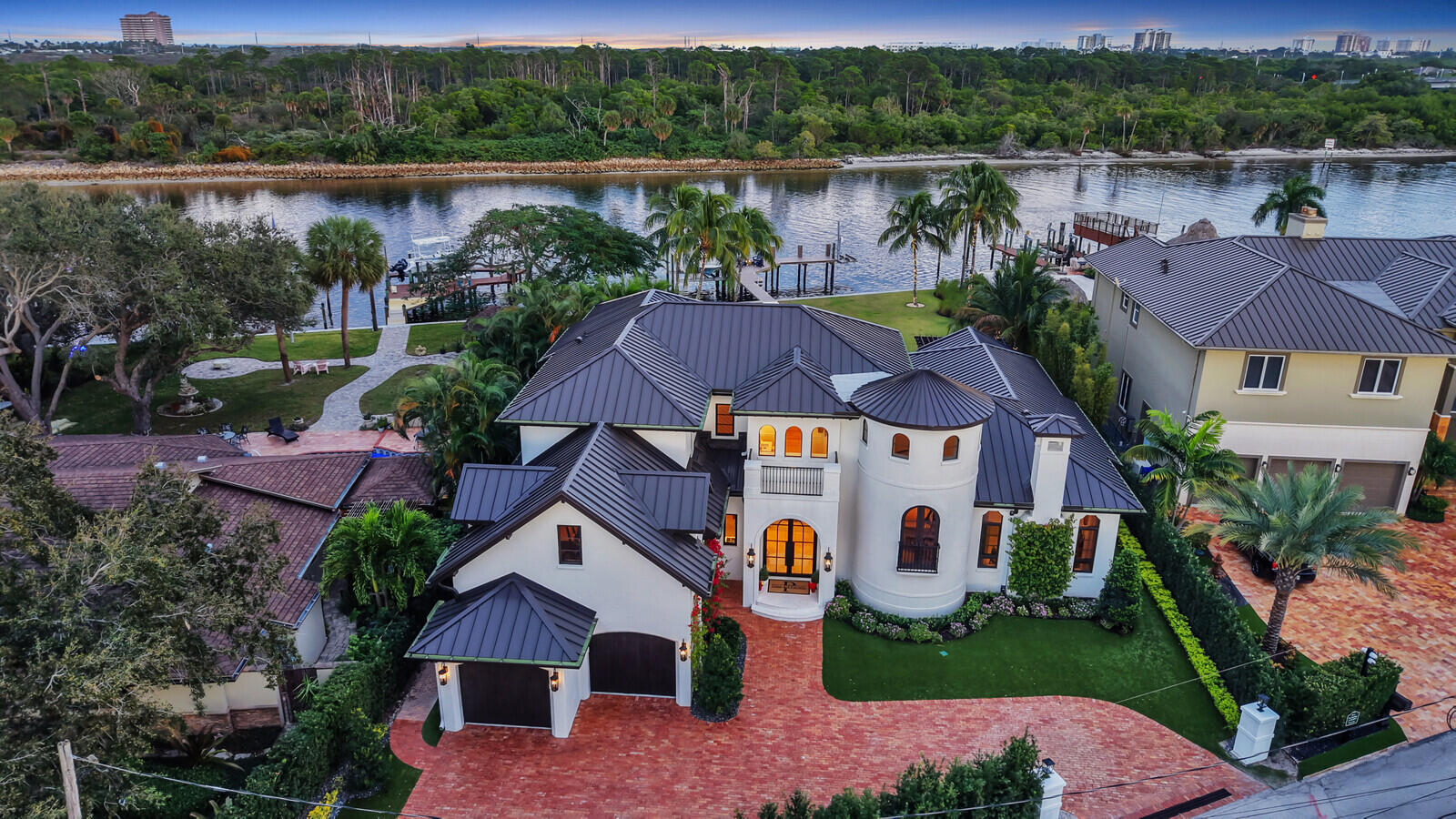 14140 Paradise Point Road Palm Beach Gardens, FL 33410 - Photo 114 of 148 an aerial view of house with yard and lake view