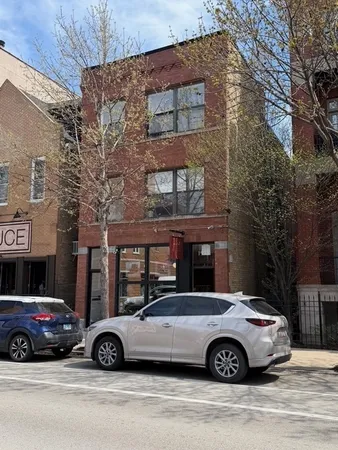 $1,850 | 1933 North Damen Avenue, Unit 3, Chicago, IL 60647