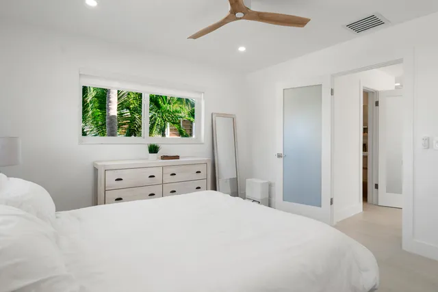 $2,399,000 | 240 Mohawk Street, Tavernier, FL 33070