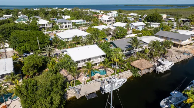 $2,399,000 | 240 Mohawk Street, Tavernier, FL 33070