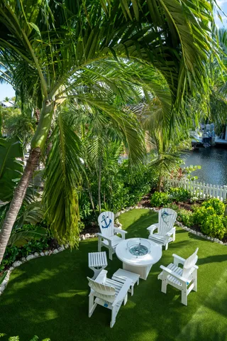 $2,399,000 | 240 Mohawk Street, Tavernier, FL 33070