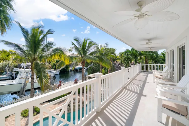 $2,399,000 | 240 Mohawk Street, Tavernier, FL 33070