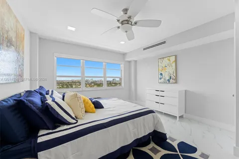 $769,000 | 340 Sunset Drive, Unit 1810, Fort Lauderdale, FL 33301