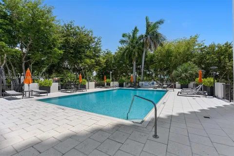 $769,000 | 340 Sunset Drive, Unit 1810, Fort Lauderdale, FL 33301