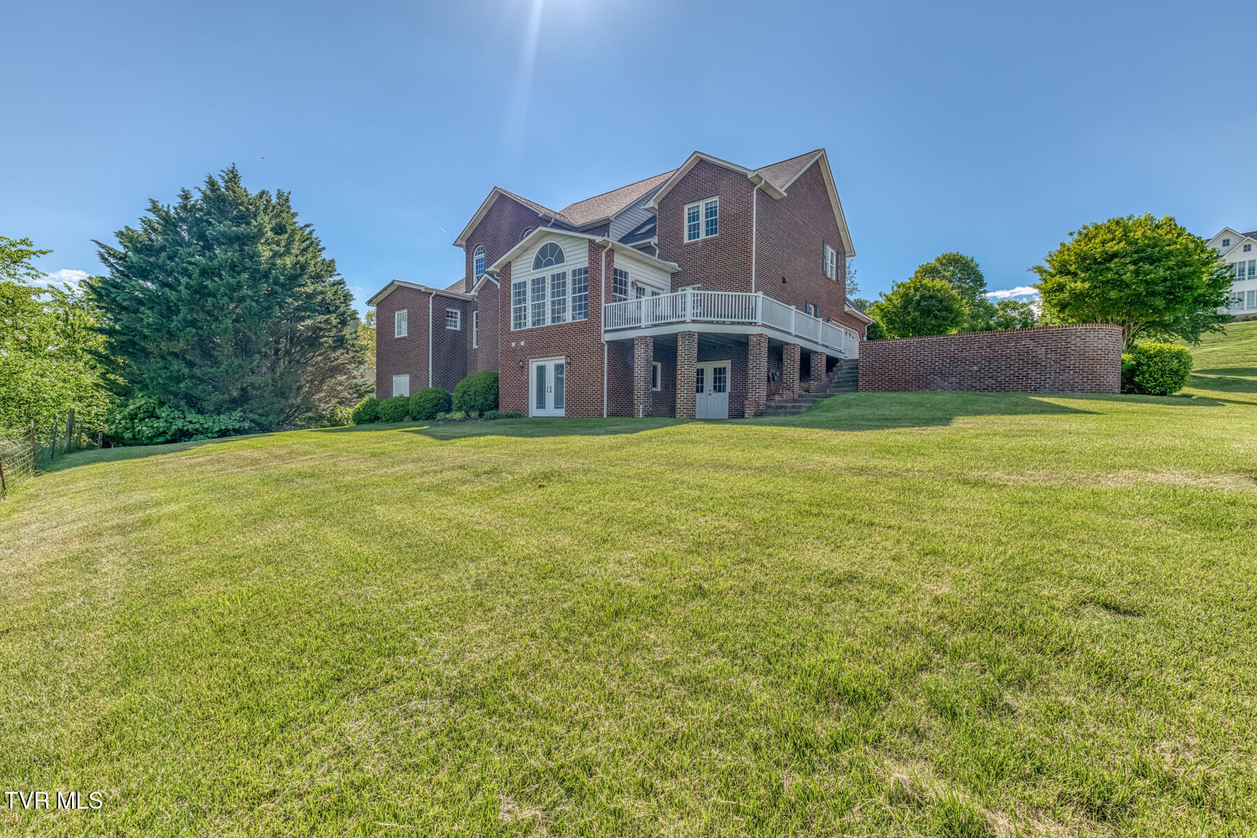 151 Laurel Ridge Drive Jonesborough, TN 37659 - Photo 93 of 106 151 Laurel Ridge Dr-95