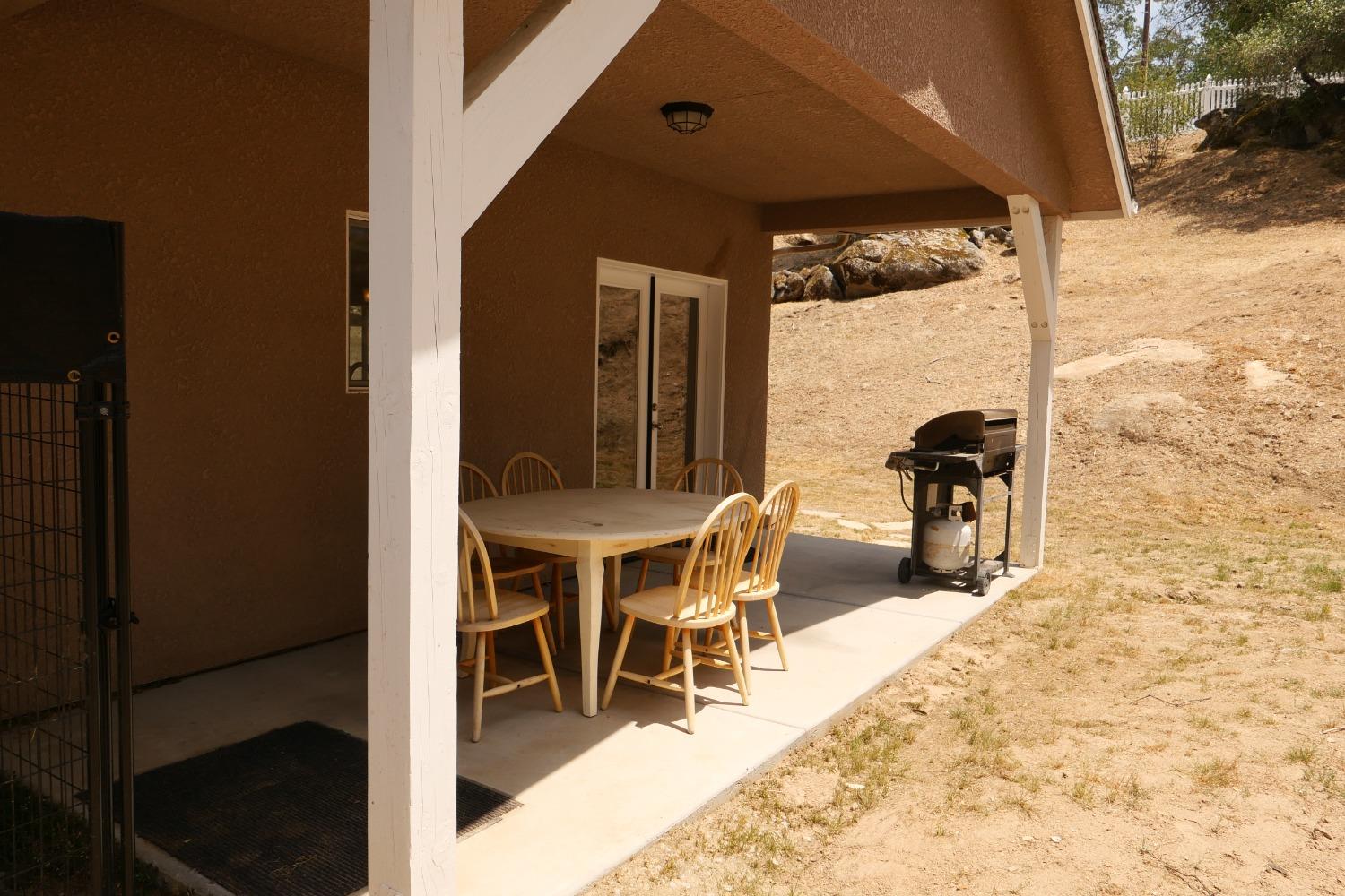 29100 Revis Road Coarsegold, CA 93614 - Photo 15 of 28 Gallery Image 15