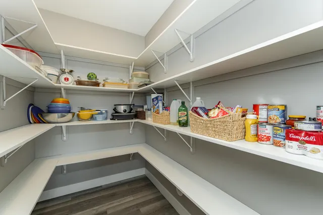 $684,900 | 7630 County 15 Road Southwest, Stewartville, MN 55976