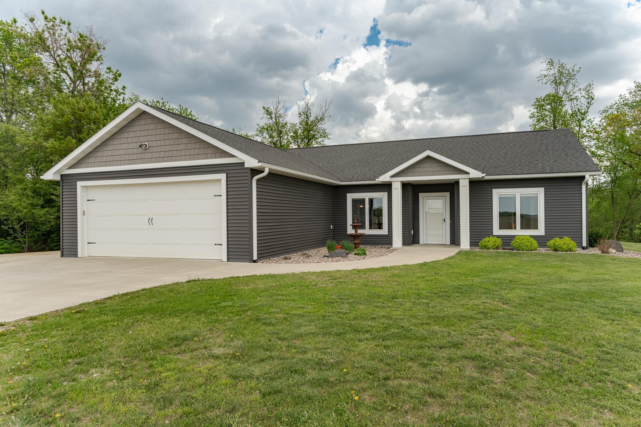 7630 County 15 Road Southwest Stewartville, MN 55976 - Photo 4 of 53
