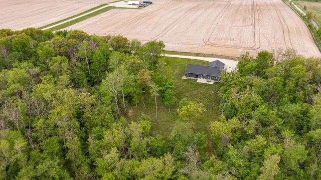 $684,900 | 7630 County 15 Road Southwest, Stewartville, MN 55976