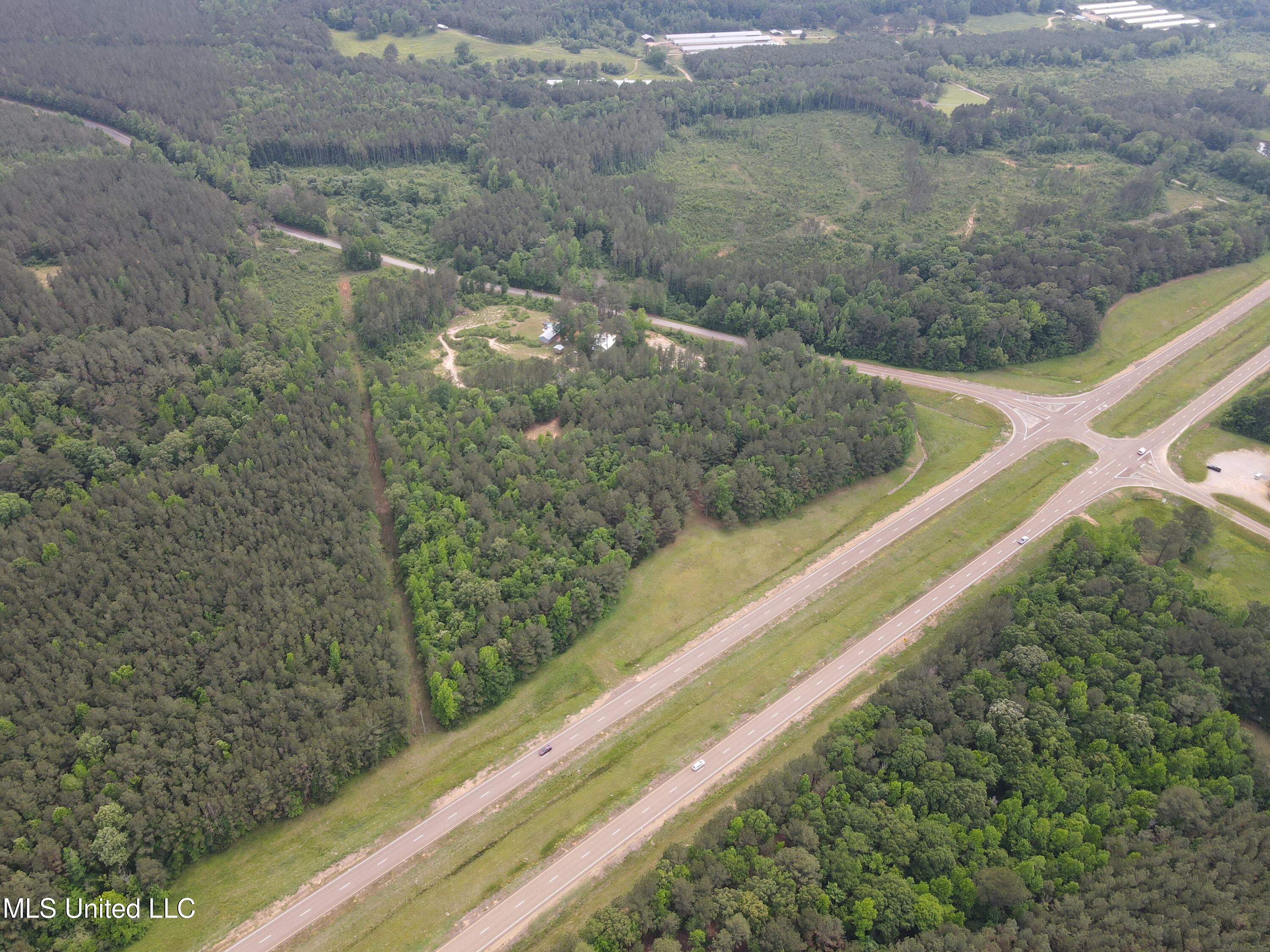Mars Hill Road Carthage, MS 39051 - Photo 7 of 17 Photo Apr 30 2025, 2 36 15 PM