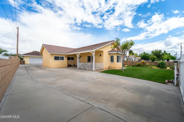 $489,000 | 43516 18th Street West, Lancaster, CA 93534