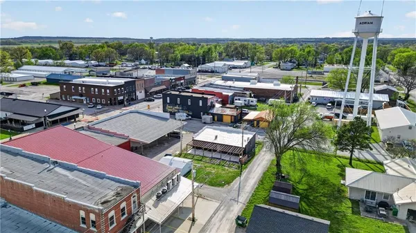 $150,000 | 405 North Virginia Avenue, Adrian, MO 64720