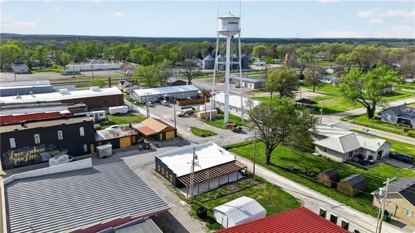 $150,000 | 405 North Virginia Avenue, Adrian, MO 64720