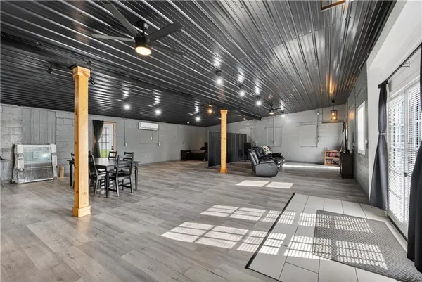 $150,000 | 405 North Virginia Avenue, Adrian, MO 64720