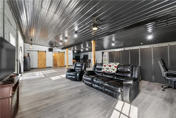 $150,000 | 405 North Virginia Avenue, Adrian, MO 64720