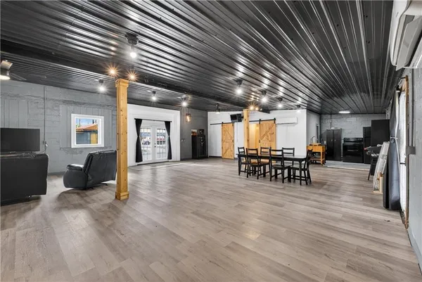 $150,000 | 405 North Virginia Avenue, Adrian, MO 64720