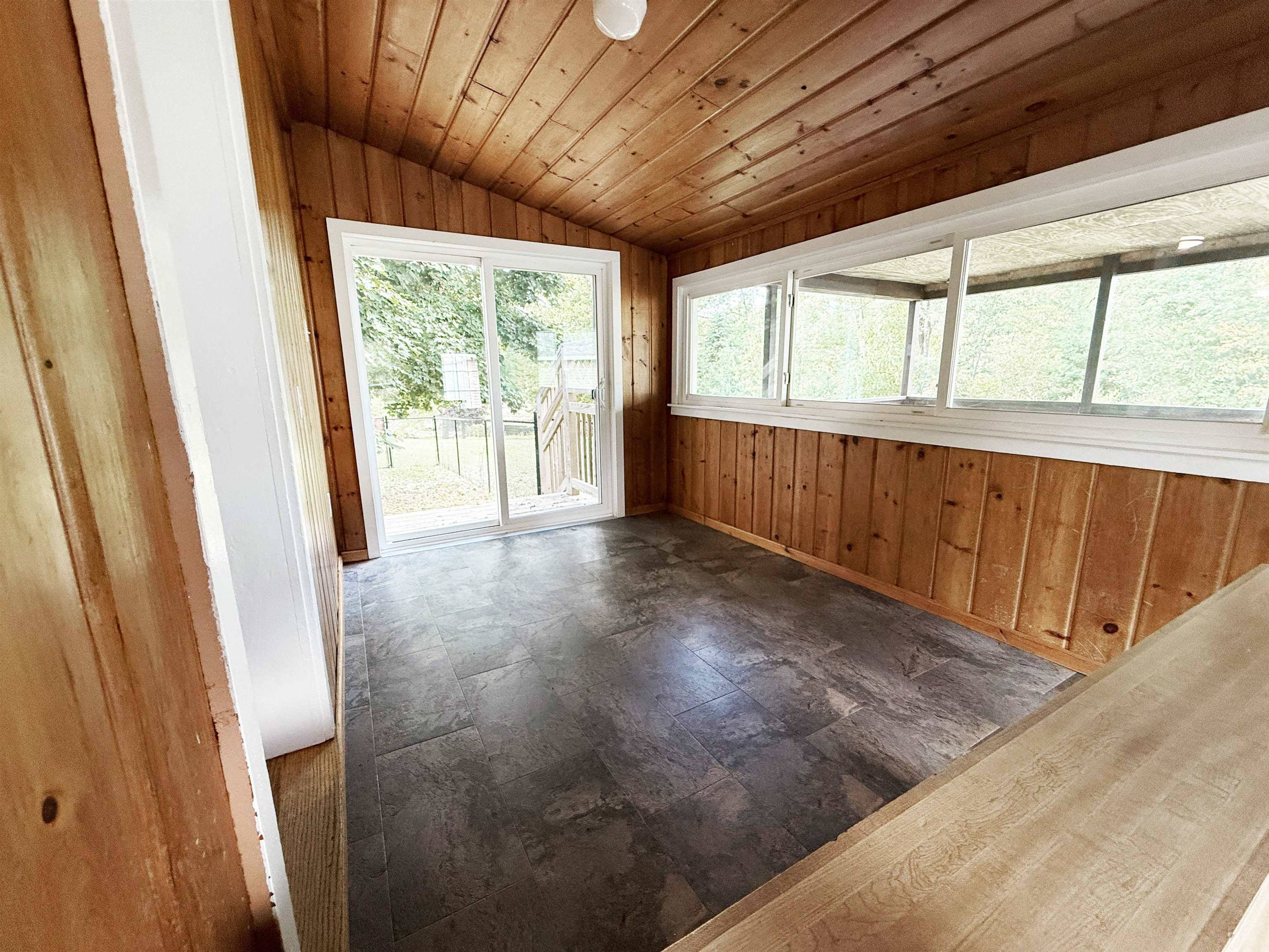 215 East Surrey Road Farwell, MI 48622 - Photo 21 of 40 Gallery Image 21
