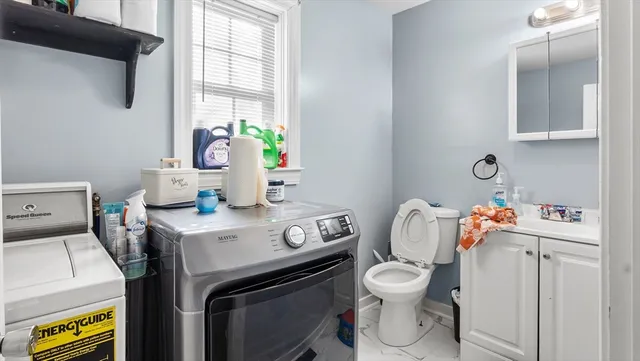 $2,900 | 6-8 Crescent Street, Unit 6, Whitinsville, MA 01588