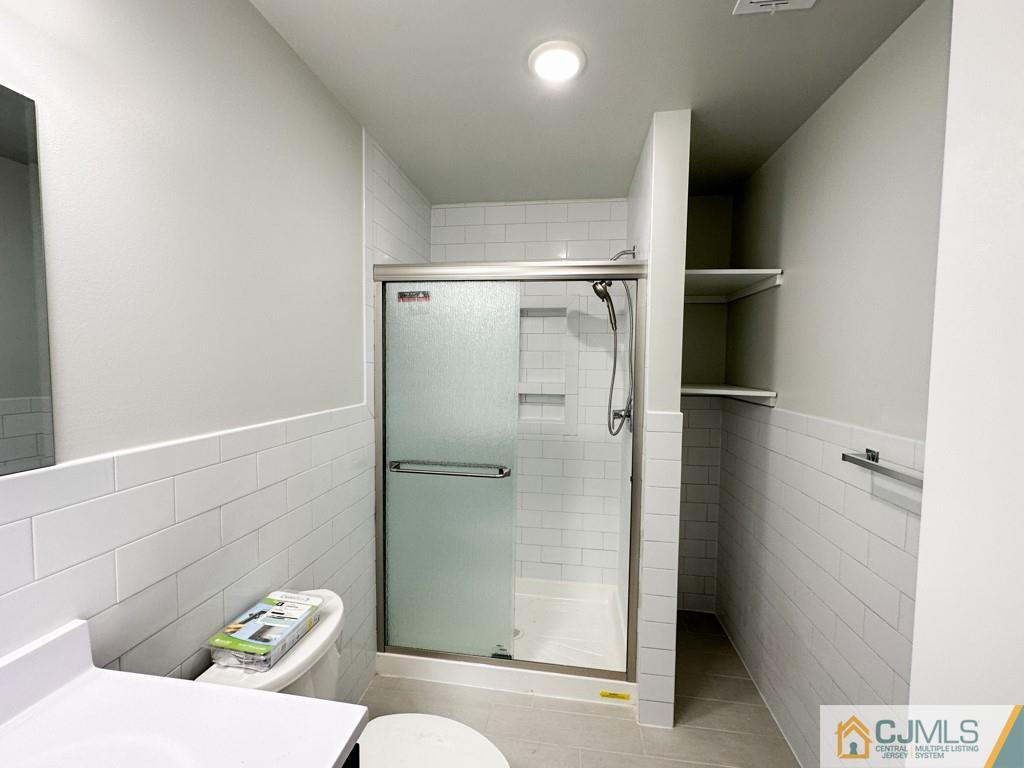 3602 Hana Road Edison, NJ 08817 - Photo 20 of 24