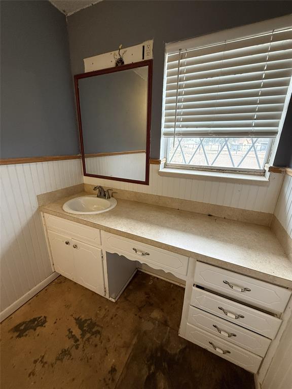 112 Big Bass Road West, TX 76691 - Photo 10 of 21