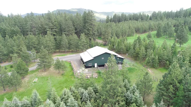 $1,149,000 | 574-576 Parkside Road, Plummer, ID 83851