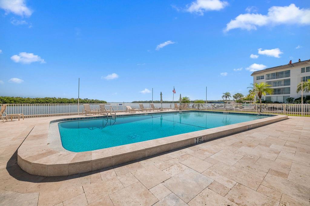 600 Sutton Place, Unit B302 Longboat Key, FL 34228 - Photo 32 of 58