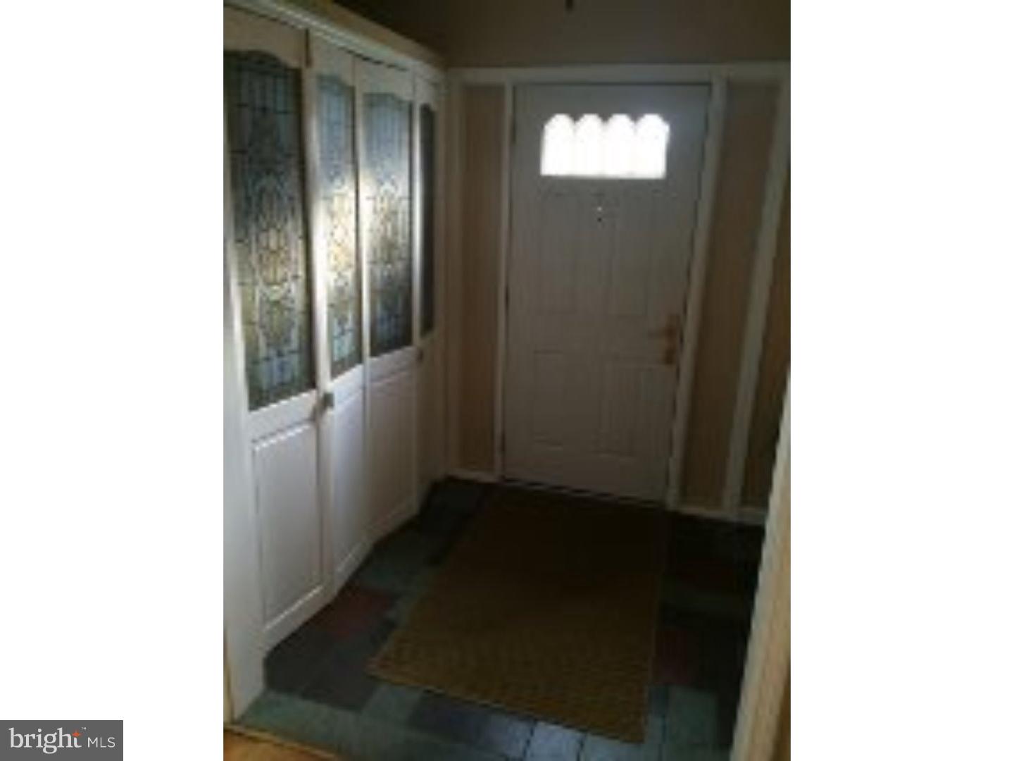 529 South Fairview Street Riverside, NJ 08075 - Photo 3 of 20