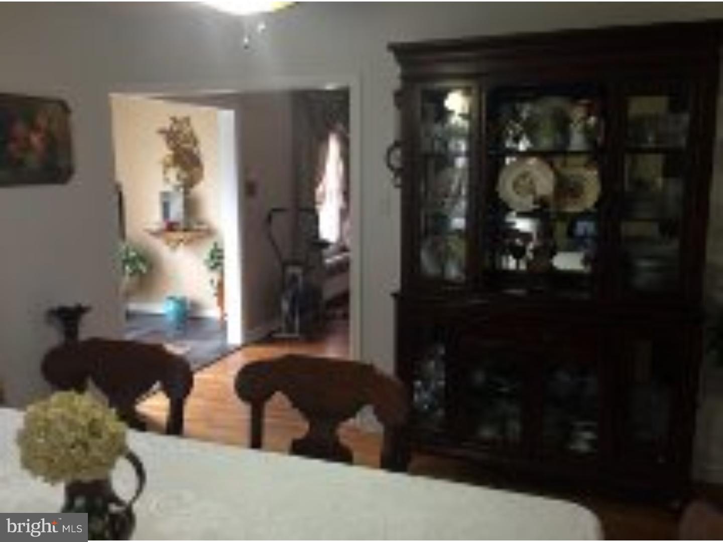 529 South Fairview Street Riverside, NJ 08075 - Photo 6 of 20