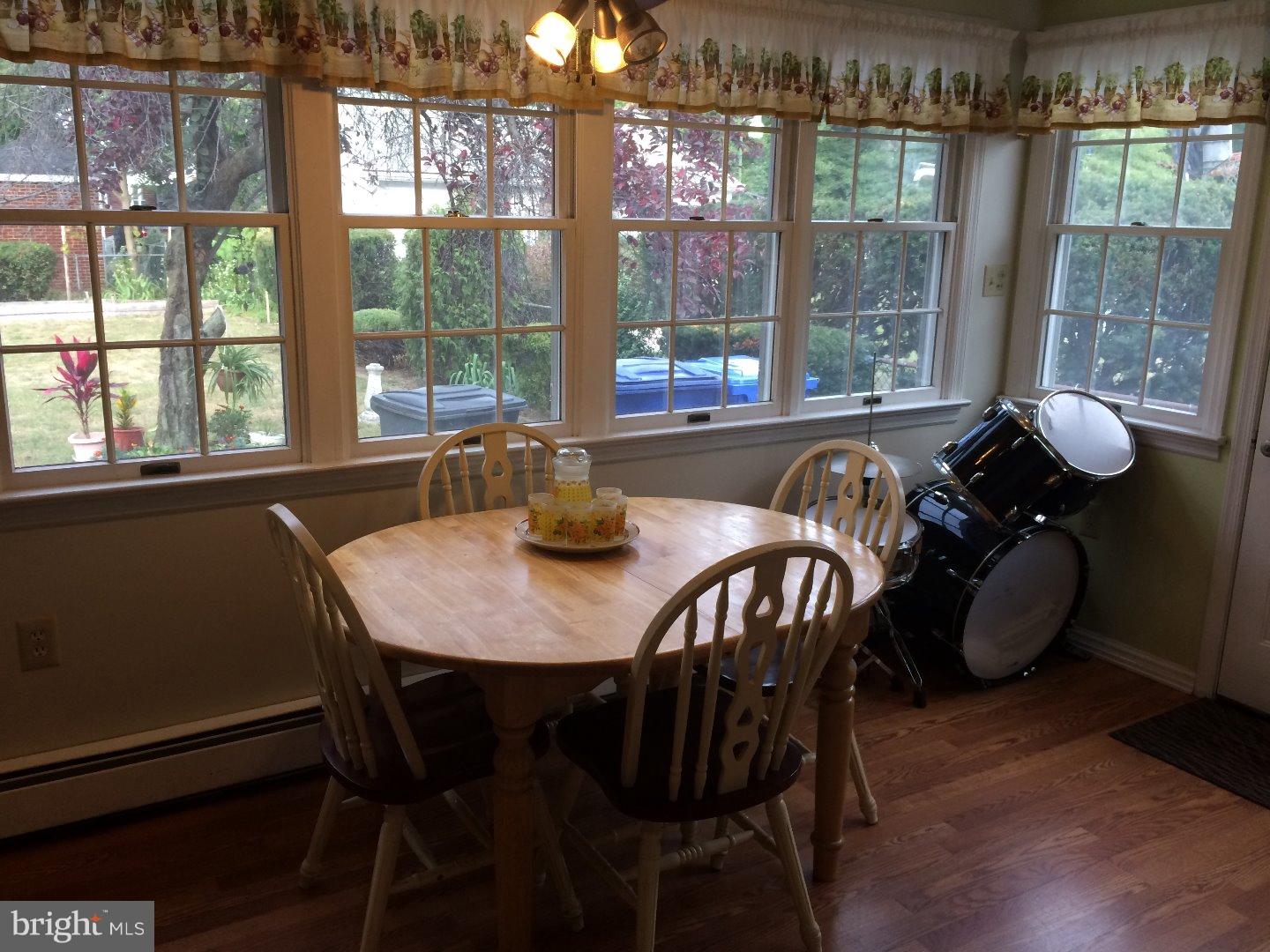 529 South Fairview Street Riverside, NJ 08075 - Photo 8 of 20