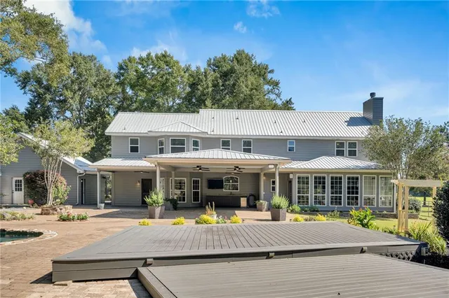 $1,100,000 | 117 Fairgrounds Boulevard, Bush, LA 70431