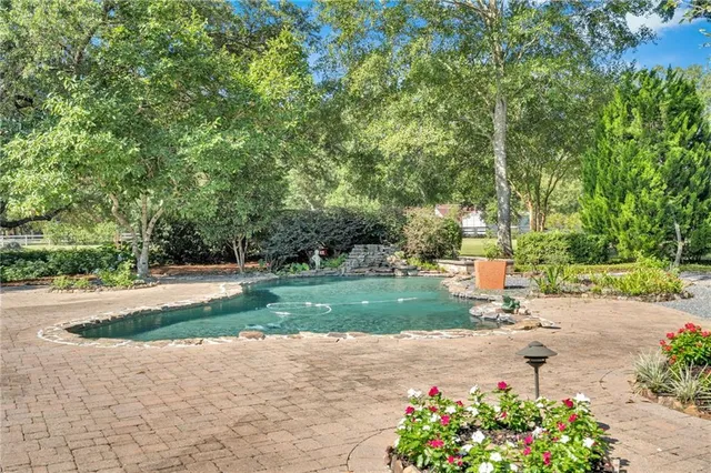 $1,100,000 | 117 Fairgrounds Boulevard, Bush, LA 70431