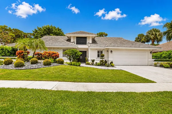$1,600,000 | 4480 Northwest 28th Avenue, Boca Raton, FL 33434
