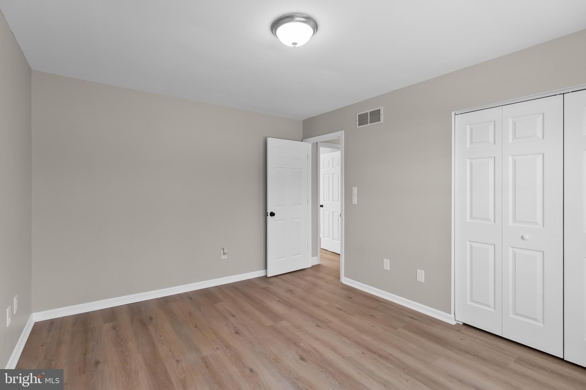 8 Bastille Loop Newark, DE 19702 - Photo 23 of 32