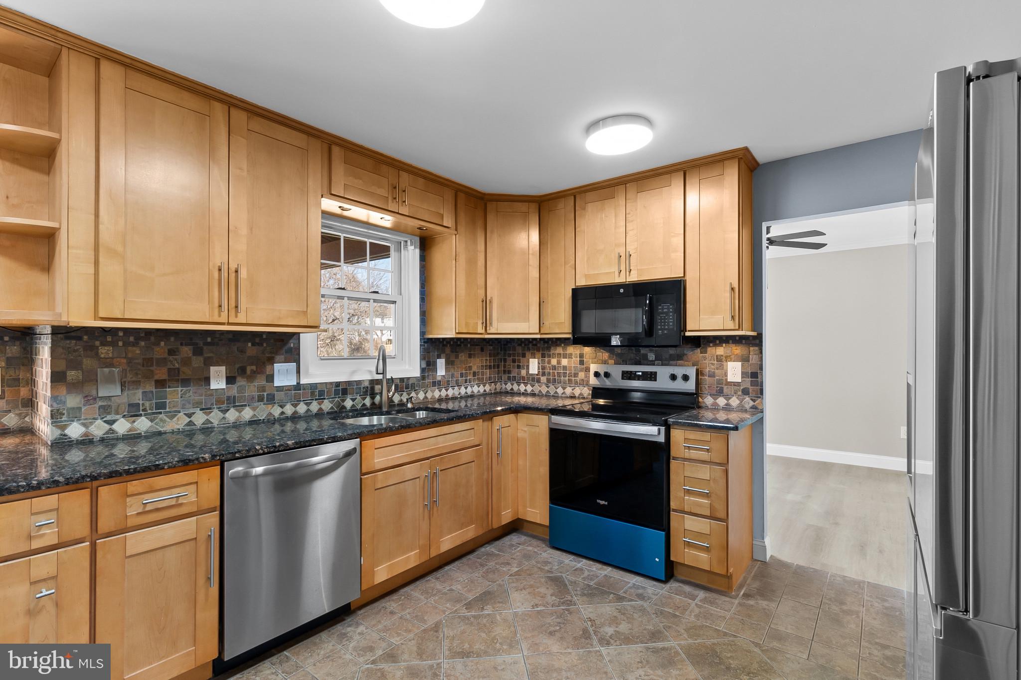 8 Bastille Loop Newark, DE 19702 - Photo 6 of 32