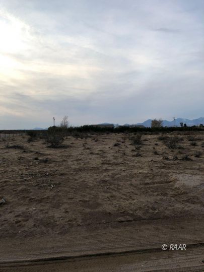 511-082-11 Monache Ridgecrest, CA 93555 - Photo 3 of 7