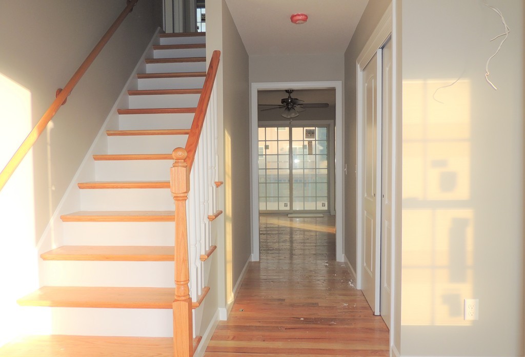 17 Silvia Street Springfield, MA 01104 - Photo 2 of 27 Gallery Image 2