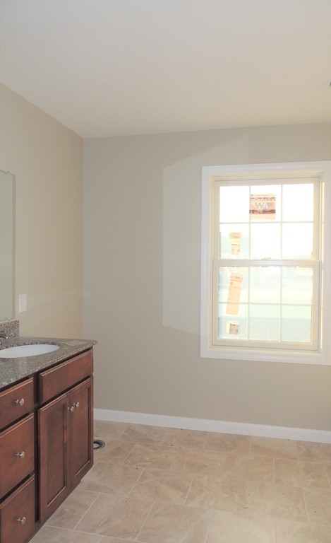 17 Silvia Street Springfield, MA 01104 - Photo 22 of 27 Gallery Image 22