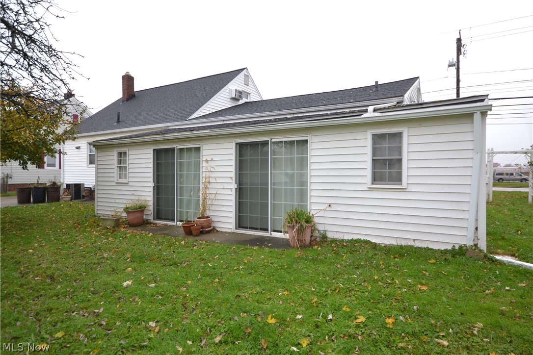 5289 Smith Road Brook Park, OH 44142 - Photo 27 of 27