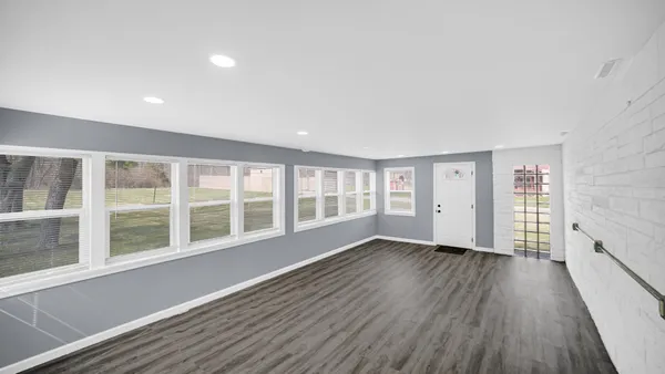 $289,900 | 2446 Forest Park Drive, Dyer, IN 46311