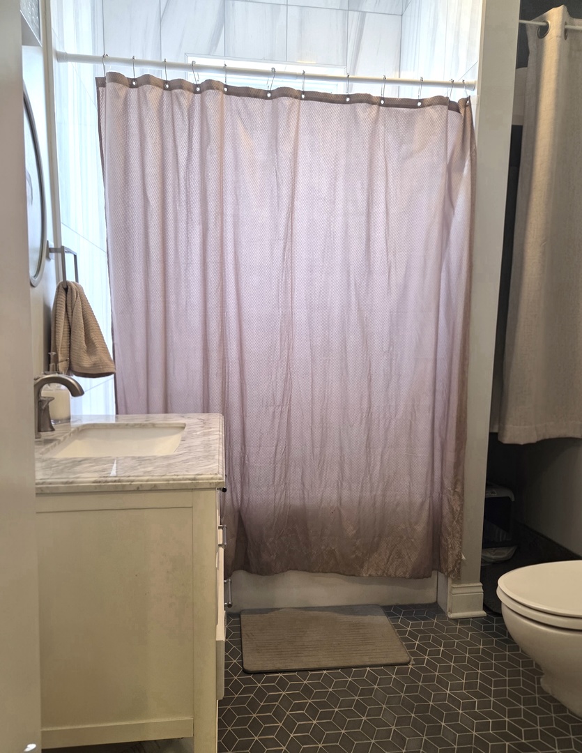 2726 West Haddon Avenue, Unit 2 Chicago, IL 60622 - Photo 12 of 14