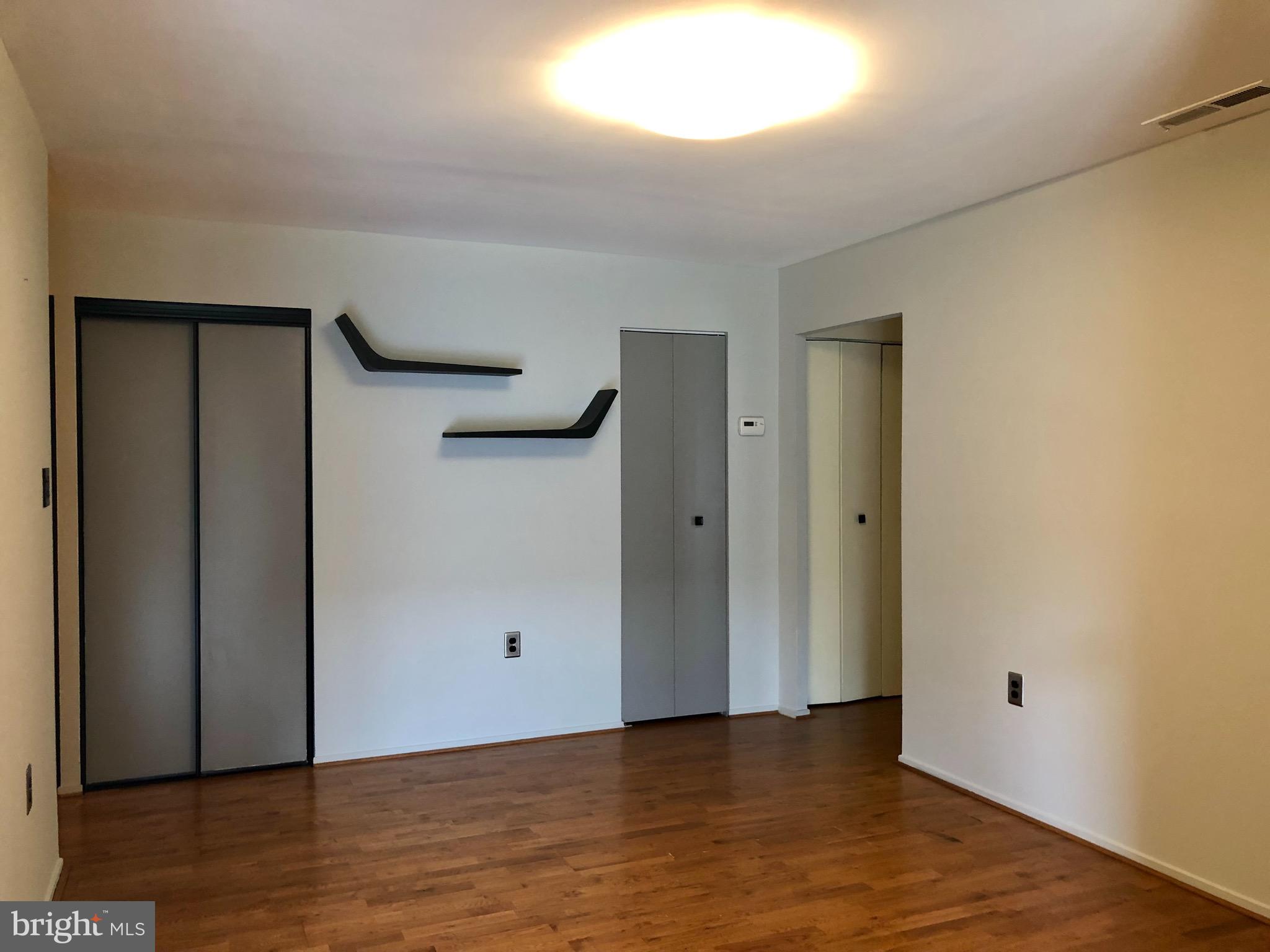 10000 Stedwick Road, Unit 204 Gaithersburg, MD 20886 - Photo 18 of 27 Dinning Room
