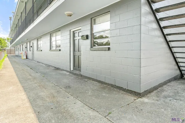 $1,265 | 1207 St Charles Street, Thibodaux, LA 70301