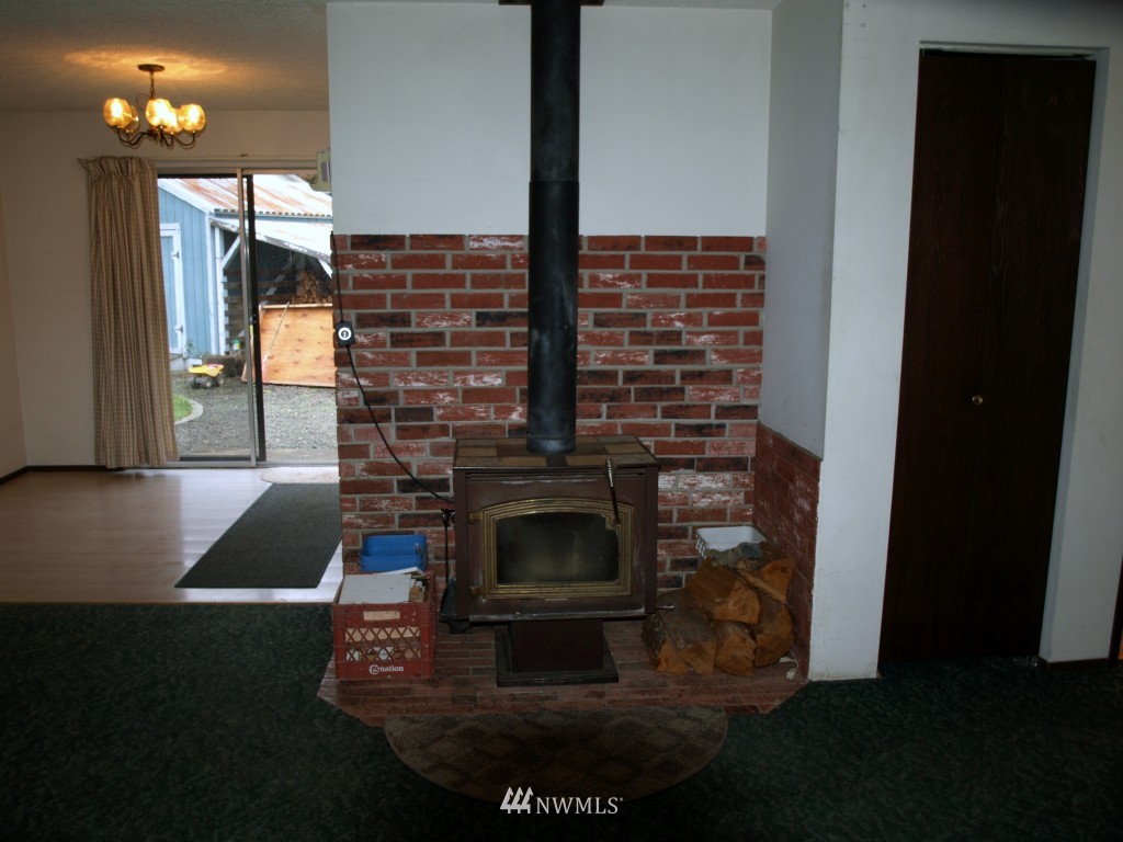63 Mox Chehalis Road Elma, WA 98541 - Photo 3 of 15 Gallery Image 3