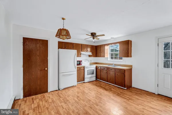 $240,000 | 210 Brunswick Road, Stephens City, VA 22655